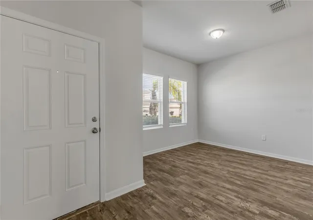 Photo 4 of Single family home for sale at 2831 Neverland Dr, New Smyrna Beach, FL 32168 | MLS# V4951936 | Listing updated on 2026-10-23