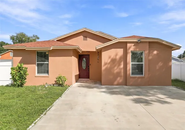 Photo 1 of Single family home for sale at 9608 Elgin Ct, Tampa, FL 33615 | MLS# TB8560294 | Listing updated on 2026-10-22
