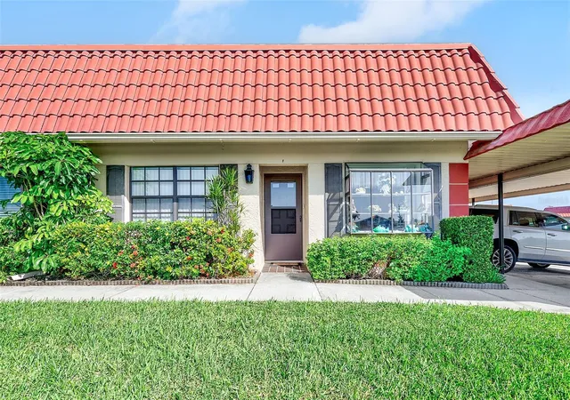 Photo 1 of Single family home for sale at 19029 Us Hwy 19 N #21F, Clearwater, FL 33764 | MLS# TB8560295 | Listing updated on 2026-10-22