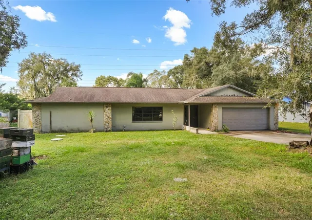 Photo 1 of Single family home for sale at 6912 Senoj Dr, Tampa, FL 33610 | MLS# TB8560296 | Listing updated on 2026-10-23