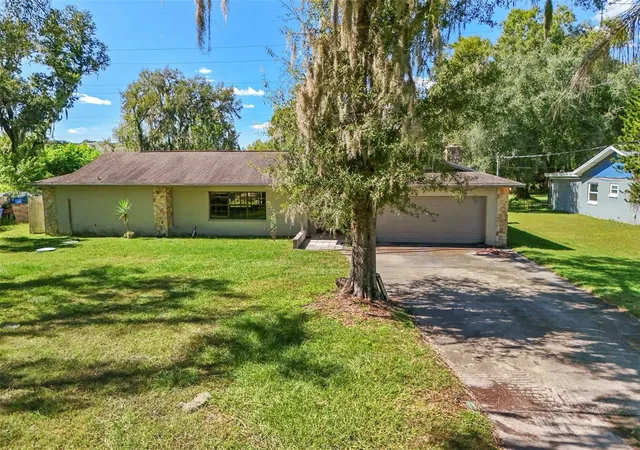 Photo 4 of Single family home for sale at 6912 Senoj Dr, Tampa, FL 33610 | MLS# TB8560296 | Listing updated on 2026-10-23
