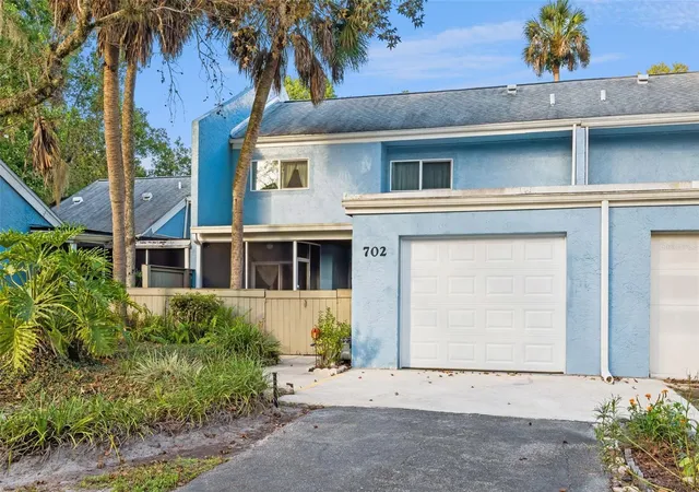 Townhouse for sale at 702 Glasgow Ct, WINTER SPRINGS, FL 32708 | MLS# O6451663