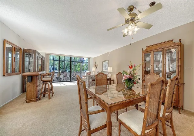 Photo 4 of Condo for sale at 6287 Midnight Pass Rd #103, Sarasota, FL 34242 | MLS# A4710408 | Listing updated on 2026-10-22