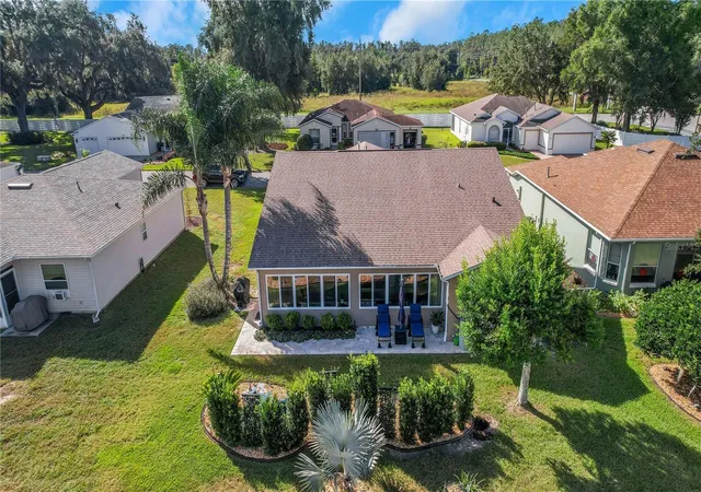 Photo 1 of Single family home for sale at 1019 Meadowbend Dr, Leesburg, FL 34748 | MLS# G5119337 | Listing updated on 2026-10-22