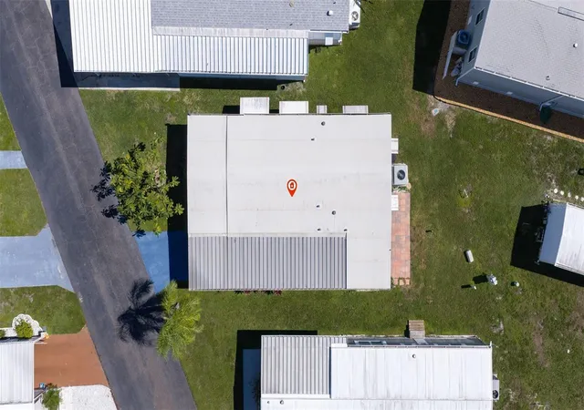 Photo 3 of Manufactured home for sale at 678 Mount Madison Ave NE #661, Saint Petersburg, FL 33702 | MLS# TB8560319 | Listing updated on 2026-10-27
