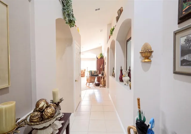 Photo 2 of Single family home for sale at 8352 Lake Amhurst Trl, Orlando, FL 32829 | MLS# O6451686 | Listing updated on 2026-10-24