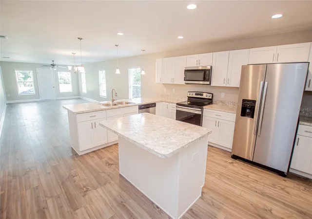 Photo 4 of Single family home for sale at 712 W 9th Street, Lakeland, FL 33805 | MLS# L4965953 | Listing updated on 2026-10-22