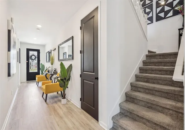 Photo 2 of Single family home for sale at 3868 Bannock Ave, Tavares, FL 32778 | MLS# O6451695 | Listing updated on 2026-10-23