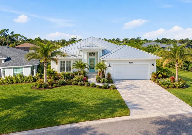 Photo 2 of Land for sale at 104 Green Oak Park, Rotonda West, FL 33947 | MLS# A4710414 | Listing updated on 2026-10-22
