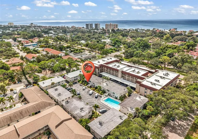 Photo 1 of Condo for sale at 521 W Venice Ave #21, Venice, FL 34285 | MLS# D6149297 | Listing updated on 2026-10-22