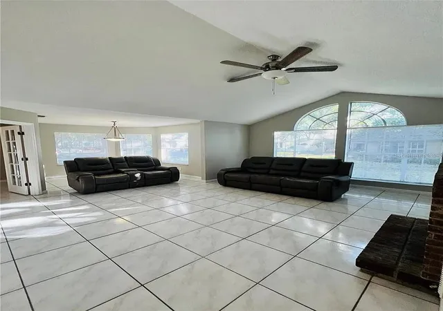 Listing Photo 4 - Condo for sale in building located at 951 Bird Bay Ct, Lake Mary, FL 32746 - Unit #101