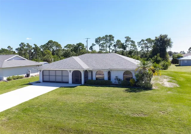 Photo 2 of Single family home for sale at 5412 Gulfport Ter, Port Charlotte, FL 33981 | MLS# D6149298 | Listing updated on 2026-10-29