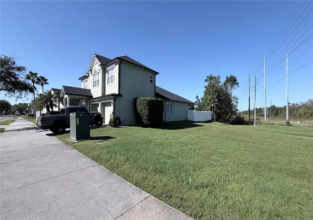 Photo 1 of Single family home for sale at 14038 Lake Live Oak Dr, Orlando, FL 32828 | MLS# O6451705 | Listing updated on 2026-10-23