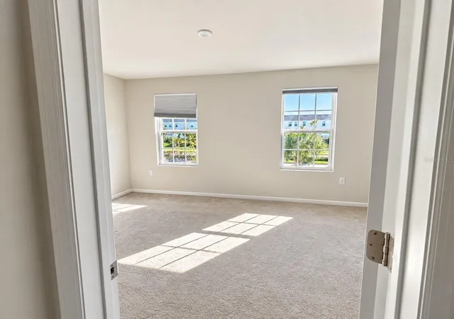 Photo 4 of Townhouse for sale at 14120 Crimson Ave, Bradenton, FL 34211 | MLS# A4710418 | Listing updated on 2026-10-23