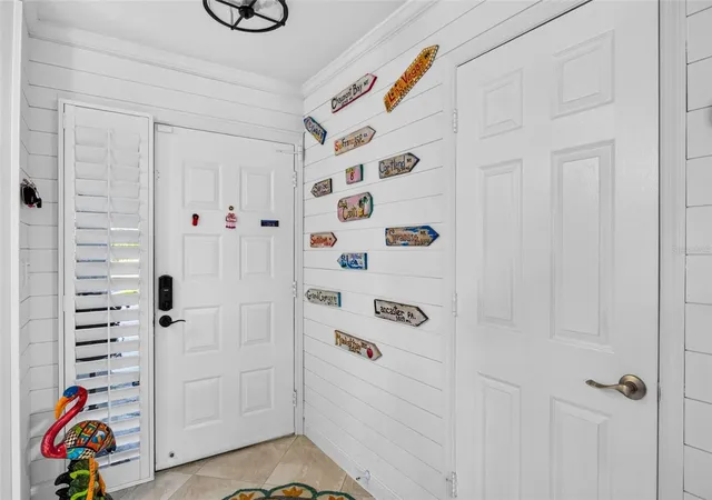 Photo 4 of Condo for sale at 6326 Grand Bahama Cir #F, Tampa, FL 33615 | MLS# TB8560354 | Listing updated on 2026-10-22