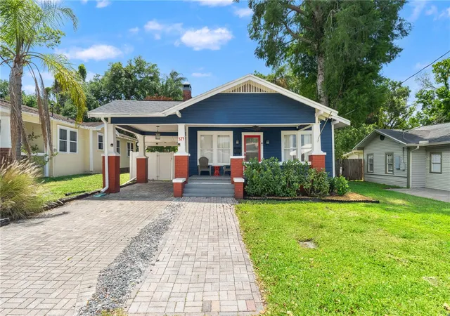 Single family home for sale at 324 W Haya St, TAMPA, FL 33603 | MLS# TB8560366