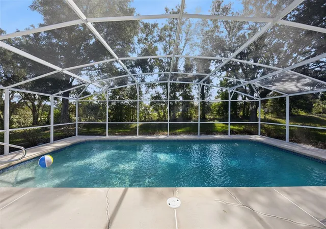 Photo 3 of Single family home for sale at 26233 Newcombe Cir, Leesburg, FL 34748 | MLS# G5119344 | Listing updated on 2026-10-30