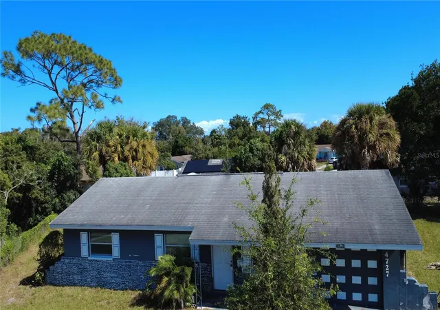 Photo 2 of Single family home for sale at 4727 Okeefe Ct, Orlando, FL 32808 | MLS# O6451729 | Listing updated on 2026-10-29
