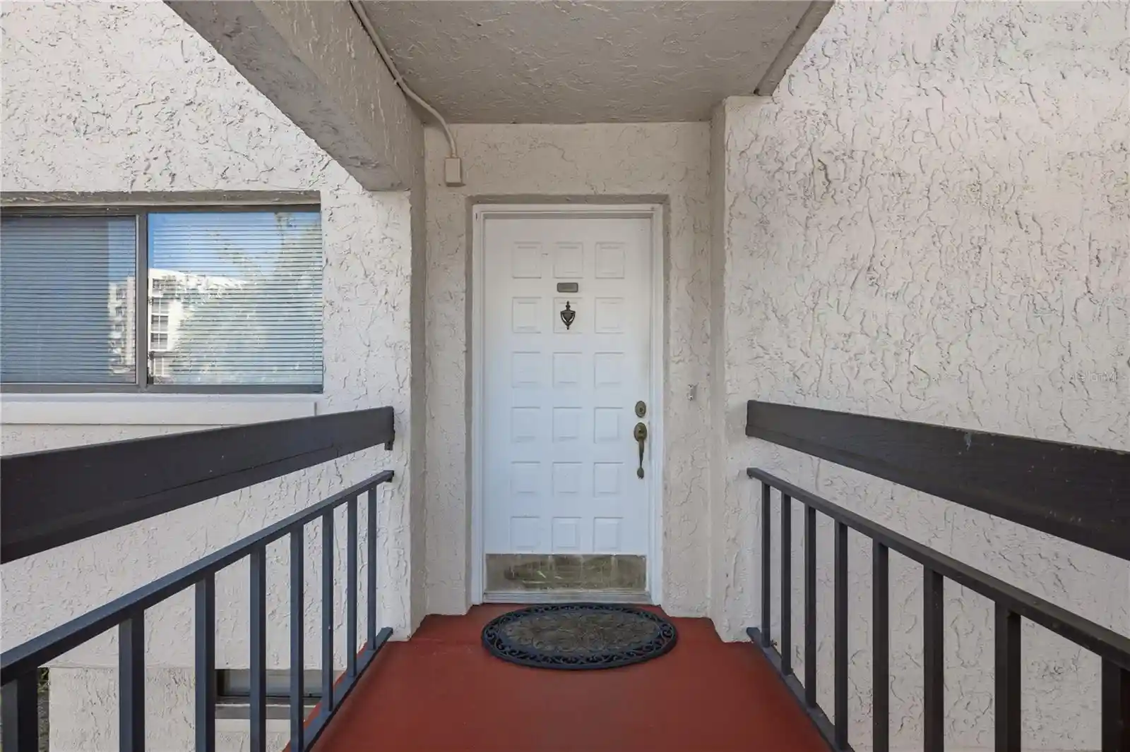 Listing Photo 2 - Condo for sale in 1166 Carmel Cir located at 1166 Carmel Cir, Casselberry, FL 32707 - Unit #200