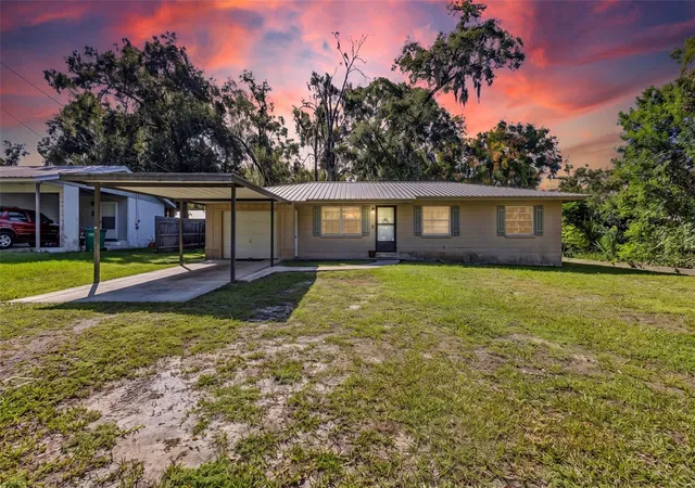 Single family home for sale at 620 NE 2nd Avenue, TRENTON, FL 32693 | MLS# GC544358