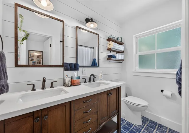 Photo 1 of Single family home for sale at 151 Dommerich Dr, Maitland, FL 32751 | MLS# O6451739 | Listing updated on 2026-10-28
