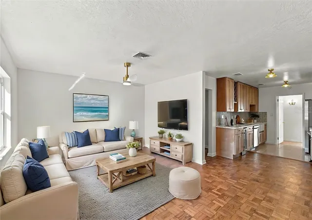 Photo 3 of Single family home for sale at 3615 Emerson Ave S, Saint Petersburg, FL 33711 | MLS# TB8560385 | Listing updated on 2026-10-24