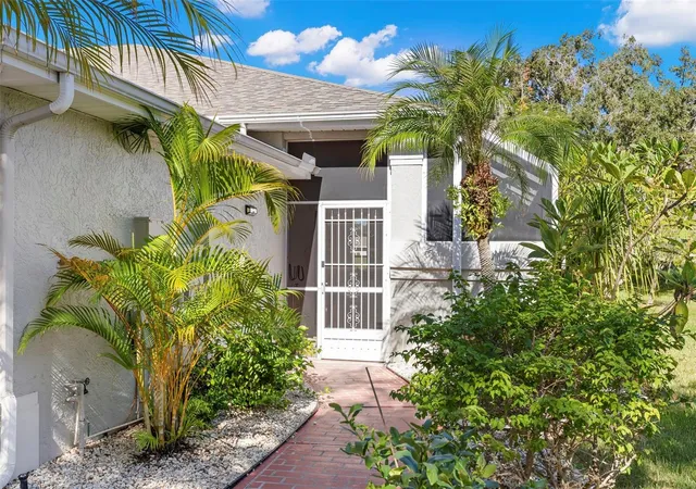 Photo 3 of Condo for sale at 759 Masterpiece Dr, Sun City Center, FL 33573 | MLS# TB8560386 | Listing updated on 2026-10-27