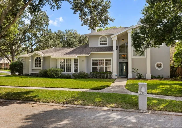 Photo 2 of Single family home for sale at 4254 Conway Pl Cir, Orlando, FL 32812 | MLS# O6451742 | Listing updated on 2026-10-23