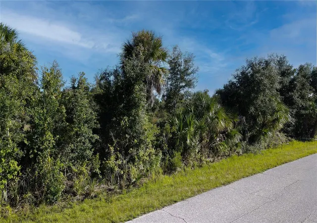 Photo 4 of Land for sale at 7022 Landrum Cir, Port Charlotte, FL 33981 | MLS# A4710428 | Listing updated on 2026-10-22
