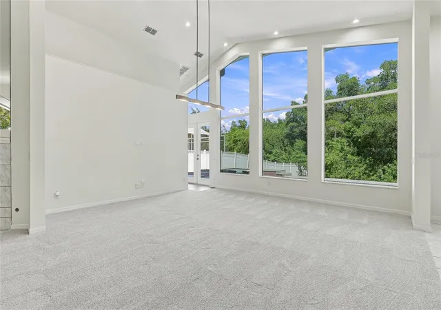 Photo 4 of Single family home for sale at 1101 Darlington Oak Dr NE, Saint Petersburg, FL 33703 | MLS# TB8560394 | Listing updated on 2026-10-29