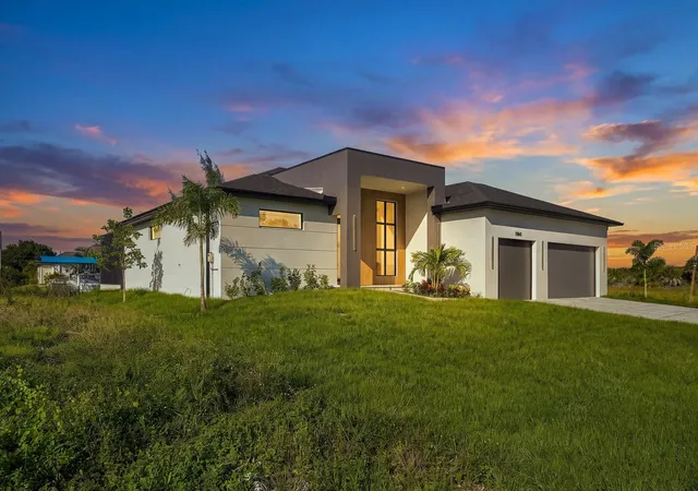 Photo 1 of Single family home for sale at 10860 Mcalester Cir, Port Charlotte, FL 33981 | MLS# A4710429 | Listing updated on 2026-10-28