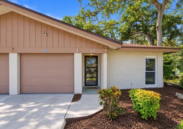 Photo 3 of Condo for sale at 2612 51st Avenue W, Bradenton, FL 34207 | MLS# OM734468 | Listing updated on 2026-10-22