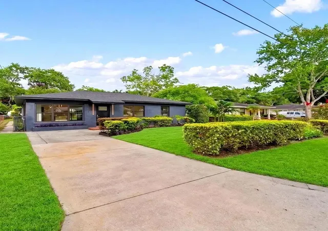 Single family home for sale at 605 N Woodlynne Ave, TAMPA, FL 33609 | MLS# O6451761