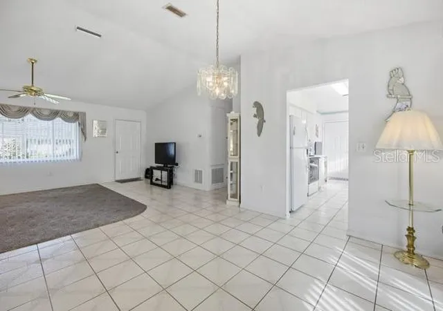 Photo 3 of Single family home for sale at 17831 SE 96th Avenue, Summerfield, FL 34491 | MLS# OM734471 | Listing updated on 2026-10-23