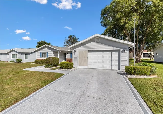 Photo 2 of Single family home for sale at 17849 SE 96th Court, Summerfield, FL 34491 | MLS# G5119349 | Listing updated on 2026-10-26