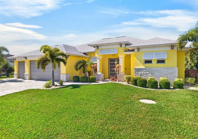 Single family home for sale at 10001 Winnipeg St, PORT CHARLOTTE, FL 33981 | MLS# C7532320