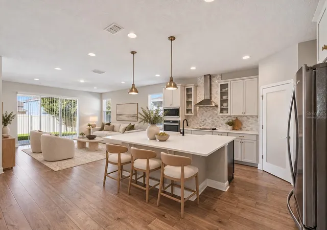 Photo 3 of Single family home for sale at 4417 Lions Gate Ave, Clermont, FL 34711 | MLS# O6451776 | Listing updated on 2026-10-23