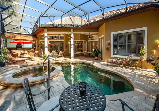 Photo 4 of Single family home for sale at 9524 San Fernando Ct, Howey In The Hills, FL 34737 | MLS# G5119350 | Listing updated on 2026-10-23