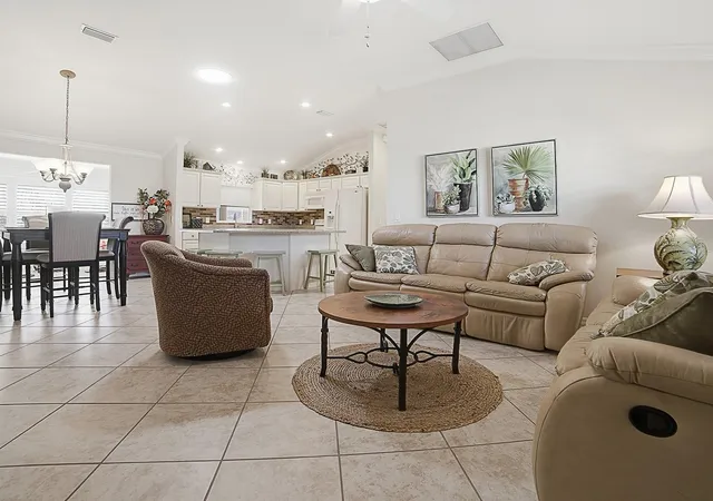 Photo 1 of Single family home for sale at 2733 Midland Ter, The Villages, FL 32162 | MLS# G5119351 | Listing updated on 2026-10-23