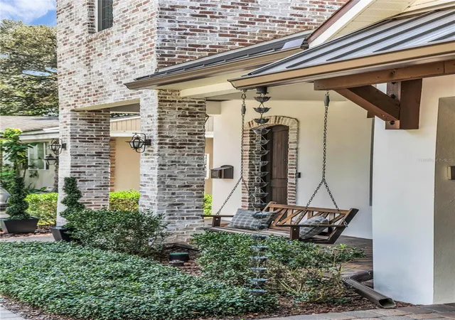 Photo 3 of Single family home for sale at 622 Bryn Mawr St, Orlando, FL 32804 | MLS# O6451787 | Listing updated on 2026-10-22