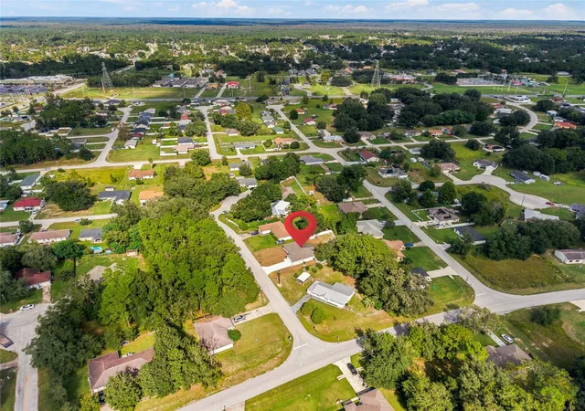 Photo 3 of Single family home for sale at 4 Cedar Ter, Ocala, FL 34472 | MLS# OM734476 | Listing updated on 2026-10-30