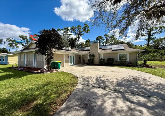 Photo 1 of Single family home for sale at 20477 Midway Blvd, Port Charlotte, FL 33952 | MLS# D6149301 | Listing updated on 2026-10-22
