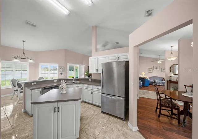 Photo 2 of Single family home for sale at 3202 Se 24th Avenue, Ocala, FL 34471 | MLS# OM734478 | Listing updated on 2026-10-23