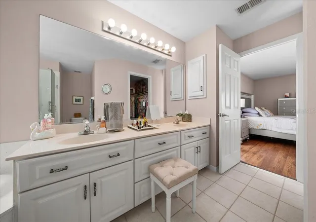 Photo 3 of Single family home for sale at 3202 SE 24th Avenue, Ocala, FL 34471 | MLS# OM734478 | Listing updated on 2026-10-23
