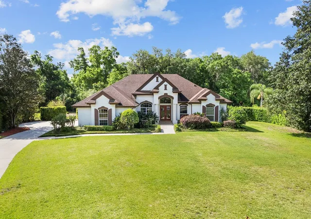 Photo 1 of Single family home for sale at 8359 Grey Bark Ct, Sanford, FL 32771 | MLS# O6451801 | Listing updated on 2026-10-27
