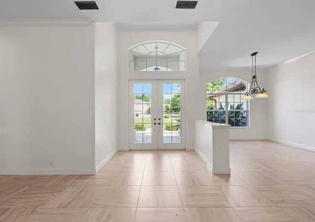 Photo 4 of Single family home for sale at 8359 Grey Bark Ct, Sanford, FL 32771 | MLS# O6451801 | Listing updated on 2026-10-27