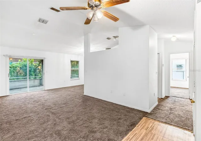 Photo 3 of Single family home for sale at 602 Caribou Ct, Kissimmee, FL 34759 | MLS# O6451816 | Listing updated on 2026-10-22