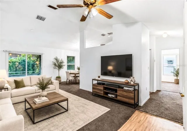 Photo 4 of Single family home for sale at 602 Caribou Ct, Kissimmee, FL 34759 | MLS# O6451816 | Listing updated on 2026-10-22