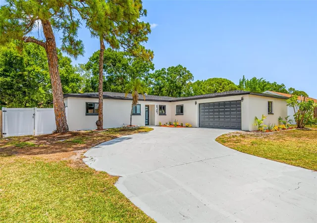 Single family home for sale at 4707 W Paul Ave, TAMPA, FL 33611 | MLS# TB8560459