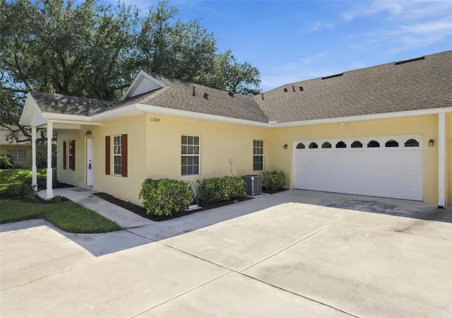 Photo 1 of Single family home for sale at 1284 Green Oak Trl, Port Charlotte, FL 33948 | MLS# C7532329 | Listing updated on 2026-10-23